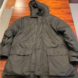 Eddie Bauer Men’s XL Black Down-Fill Parka Jacket with Hood